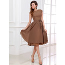 A-Line/Princess Scoop Neck Tea-Length Chiffon Bridesmaid Dress (007017303)